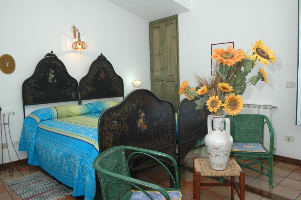 Red Hotel Sant'Elia Сант'Агата-ди-Милите Номер фото
